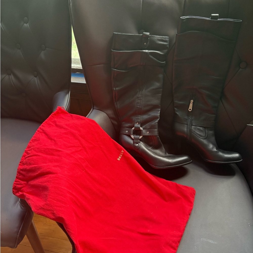 Bally Rare Black Heeled Boots